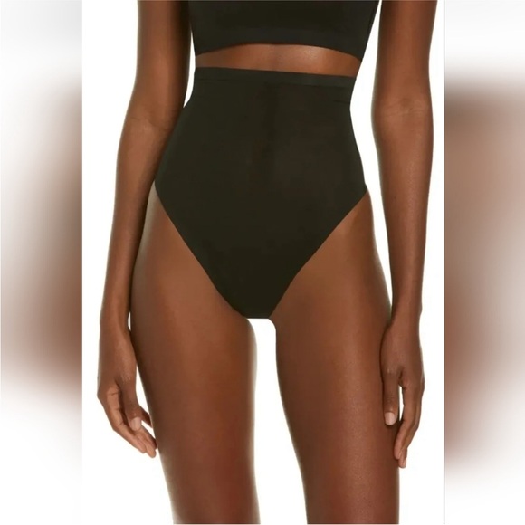 NWT SKIMS POWER MESH HIGH WAISTED THONG - Picture 4 of 12